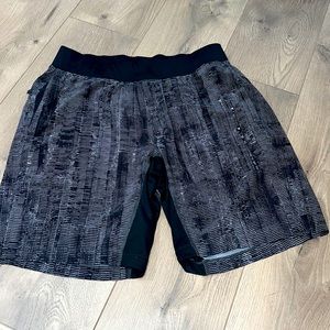 Lululemon T.H.E. Short , liner less - 9” inseam . Size large